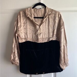 Zara Gold and Black Casual Top XS